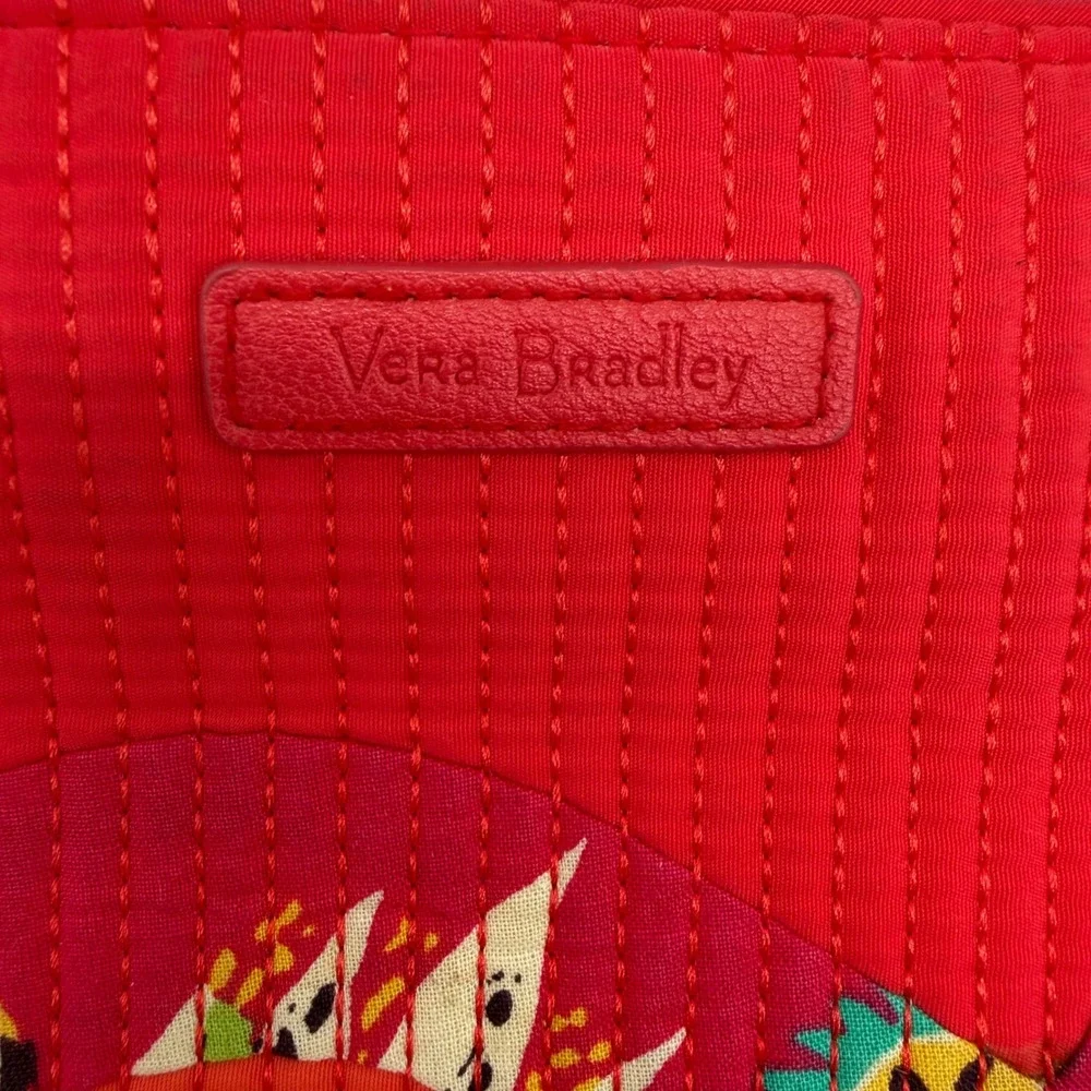 Vera Bradley Red Quilted Tote Bag Patchwork Wave Pattern‎ Zip Top Casual